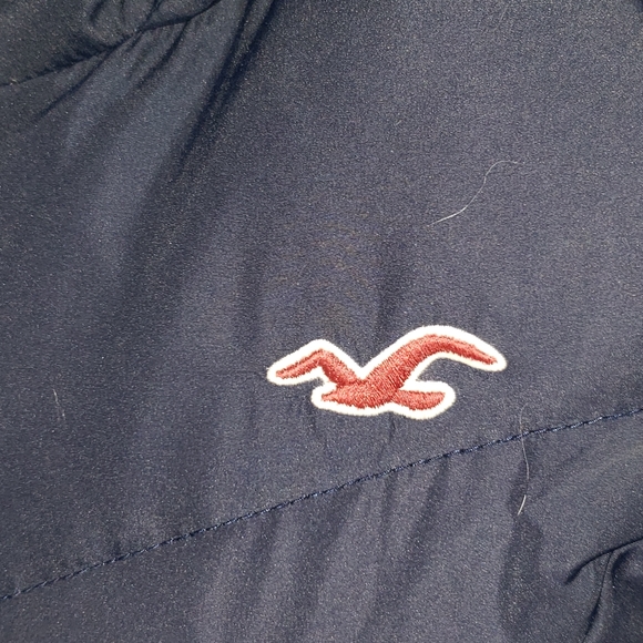 Hollister Hooded Vest - Picture 7 of 12